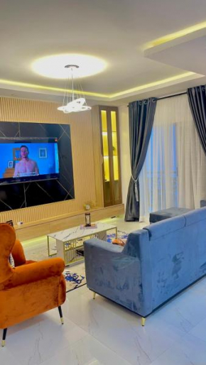 Luxury 3 bedroom Apartment
